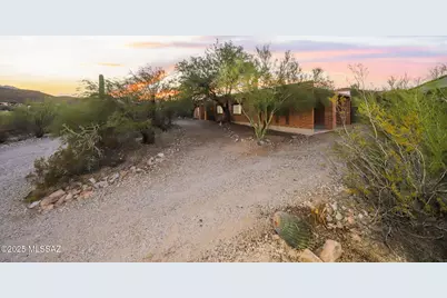 3220 W Westridge Avenue, Tucson, AZ 85745 - Photo 1