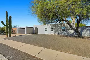 9125 E Calle Cascada, Tucson, AZ 85715 - Photo 1