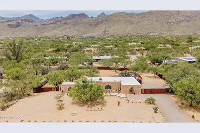 10341 E Calle Descanso, Tucson, AZ 85749 - Photo 1