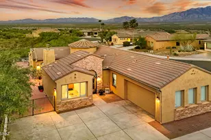 1734 W Acacia Bluffs Dr, Green Valley, AZ 85622 - Photo 1