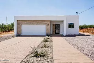 986 Camino Estrella, Rio Rico, AZ 85648 - Photo 1
