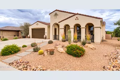 492 N Sonoma Vista Drive, Green Valley, AZ 85614 - Photo 1