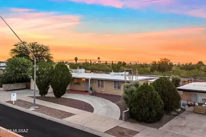 1522 S Harrison Road, Tucson, AZ 85748 - Photo 1