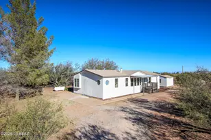 8777 E Ellsworth Ln, Hereford, AZ 85615 - Photo 1