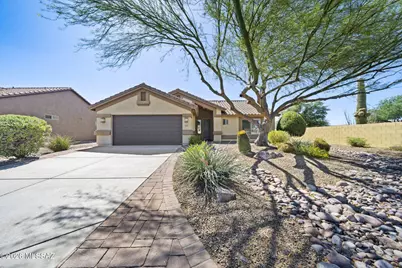 763 N Skywalker Place, Green Valley, AZ 85614 - Photo 1