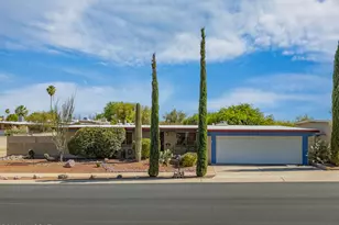 9460 E Pikes Peak Dr, Tucson, AZ 85710 - Photo 1