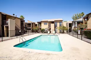 1620 N Wilmot Rd, Tucson, AZ 85712 - Photo 1