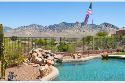 11890 N Verismo Drive, Oro Valley, AZ 85737 - Photo 1