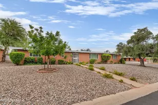 6902 E Calle Canis, Tucson, AZ 85710 - Photo 1