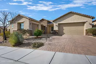 11795 N Renoir Way, Tucson, AZ 85742 - Photo 1