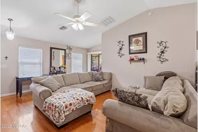 7816 S Baja Stone Avenue, Tucson, AZ 85756 - Photo 8