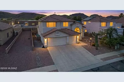 9205 N Sugar Foot Drive, Tucson, AZ 85743 - Photo 1