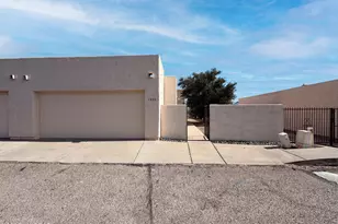 7855 E Roget Dr, Tucson, AZ 85710 - Photo 1
