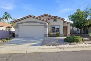 5564 W Painted Cliff Dr, Marana, AZ 85658 - Photo 1