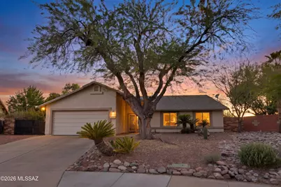 1620 W Oak Shadows Drive, Tucson, AZ 85737 - Photo 1