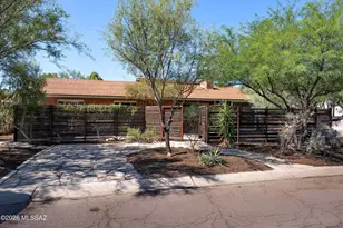 2002 E Monte Vista Dr, Tucson, AZ 85719 - Photo 1