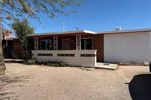 5844 E 33rd St, Tucson, AZ 85711 - Photo 1
