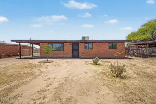 7918 E 19th Pl, Tucson, AZ 85710 - Photo 1