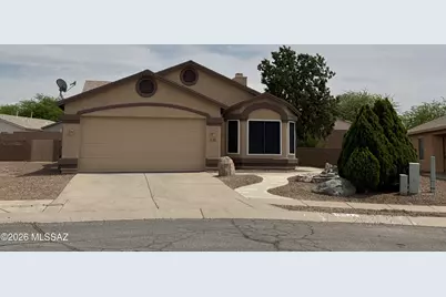 7815 S Wild Primrose Avenue, Tucson, AZ 85747 - Photo 1