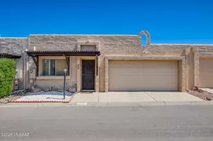 978 W Lockwood Ln, Tucson, AZ 85704 - Photo 1