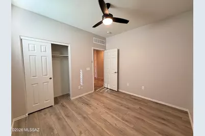 11615 Boll Bloom Drive, Marana, AZ 85653 - Photo 8