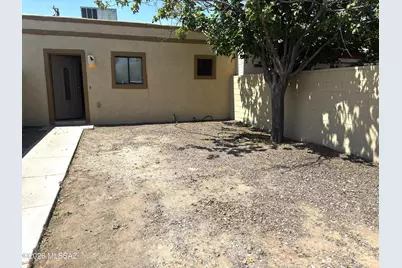3658 E March Place, Tucson, AZ 85713 - Photo 1