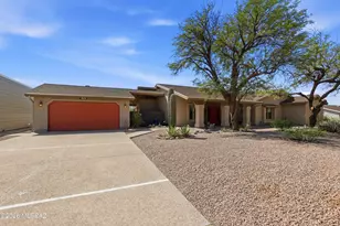 4670 N Shinumo Dr, Tucson, AZ 85749 - Photo 1