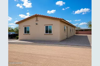 1452 S Cherry Avenue, Tucson, AZ 85713 - Photo 1