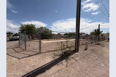 6008 S Holly Drive, Tucson, AZ 85706 - Photo 1
