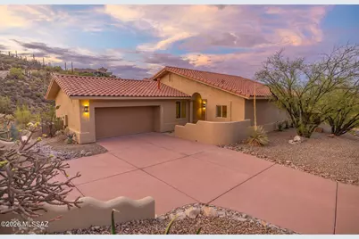 3552 W Foxes Meadow Drive, Tucson, AZ 85745 - Photo 1
