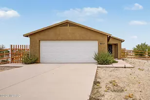 9717 W Calle Anasazi, Tucson, AZ 85735 - Photo 1