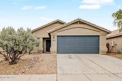 10395 E Oakbrook Street, Tucson, AZ 85747 - Photo 1