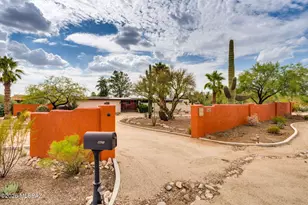 4425 N Pontatoc Rd, Tucson, AZ 85718 - Photo 1