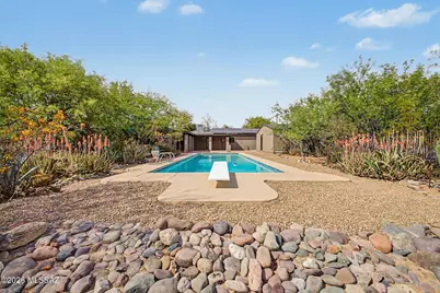 1514 E Lind Road, Tucson, AZ 85719 - Photo 1