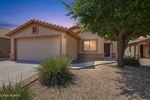 8358 E Bowline Rd, Tucson, AZ 85710 - Photo 1