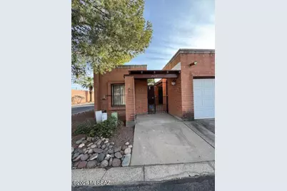 264 E Scheibe Way, Tucson, AZ 85705 - Photo 1