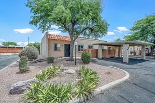 923 S Pantano Pkwy, Tucson, AZ 85710 - Photo 1