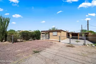 1227 E Ginter Rd, Tucson, AZ 85706 - Photo 1