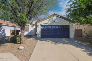 10457 E Oakbrook St, Tucson, AZ 85747 - Photo 1