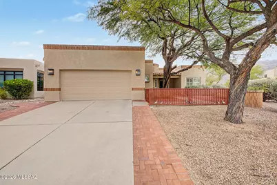 5555 N Crescent Ridge Drive, Tucson, AZ 85718 - Photo 1