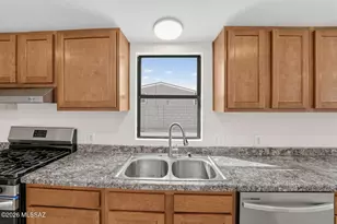 13516 N Warfield Cir, Marana, AZ 85658 - Photo 14