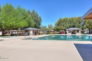 1574 W Highsmith Dr, Tucson, AZ 85746 - Photo 32
