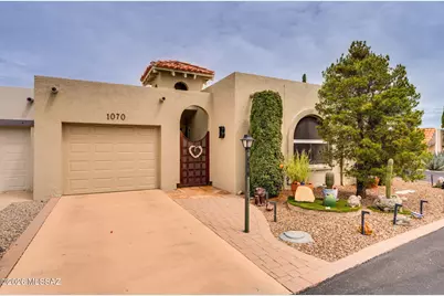 1070 W Camino Velasquez, Green Valley, AZ 85622 - Photo 1