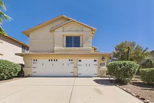 8932 N Spinel Pl, Tucson, AZ 85742 - Photo 1