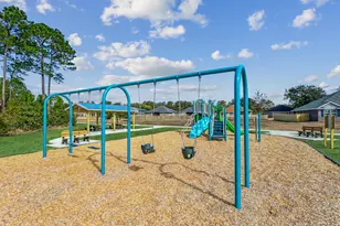 7601 Hatteras Dr, Navarre, FL 32566 - Photo 12