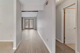 1106 Courington Ct, Niceville, FL 32578 - Photo 4