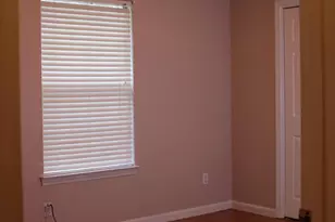 305 Ashley Dr, Crestview, FL 32536 - Photo 8