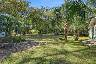 246 Beachview Dr, Fort Walton Beach, FL 32547 - Photo 46