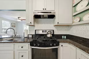 246 Beachview Dr, Fort Walton Beach, FL 32547 - Photo 28