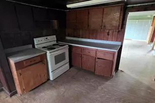 8094 Hwy 393, Laurel Hill, FL 32567 - Photo 8